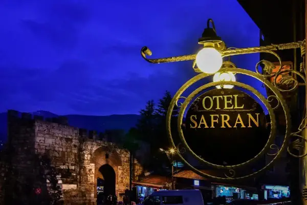 Safran Hotel 9